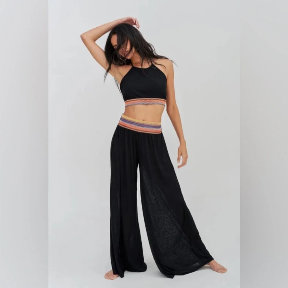 Restocked! ❤️ NWT PITUSA ♥️ HALTER TOP & WIDE LEG PANT SET - Picture 10 of 13
